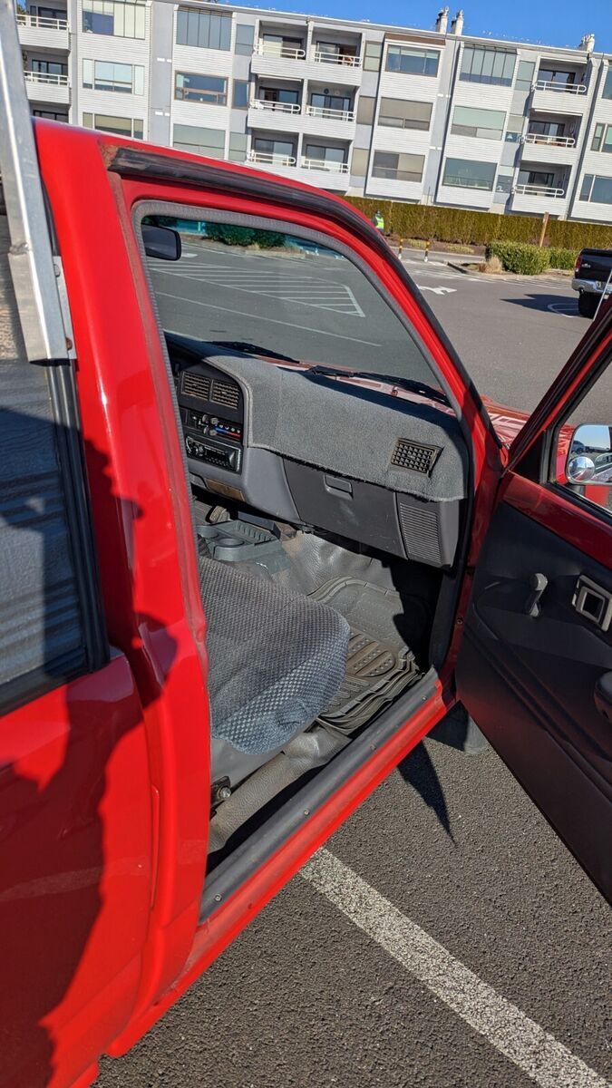 1991 Toyota Hilux - photo 7