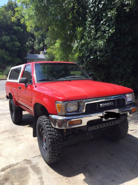 1991 Toyota pickup - photo 2