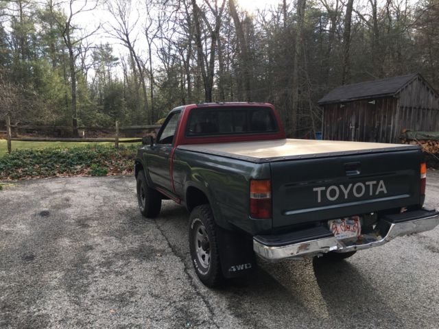 1991 Toyota Tacoma regular cab - photo 2