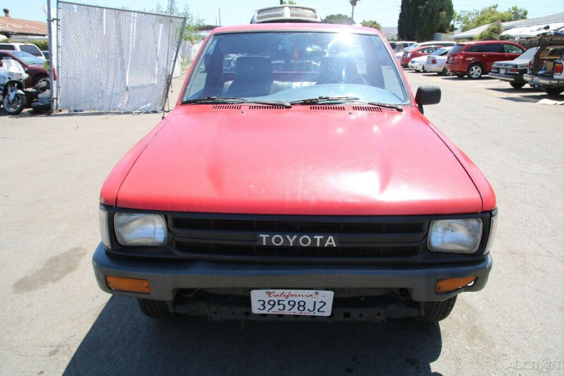1991 Toyota Pickup - photo 8