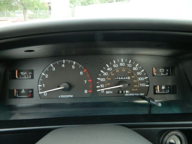 1991 Toyota Pickup Deluxe - photo 12