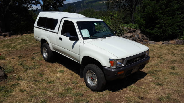 1991 Toyota Pickup - photo 2