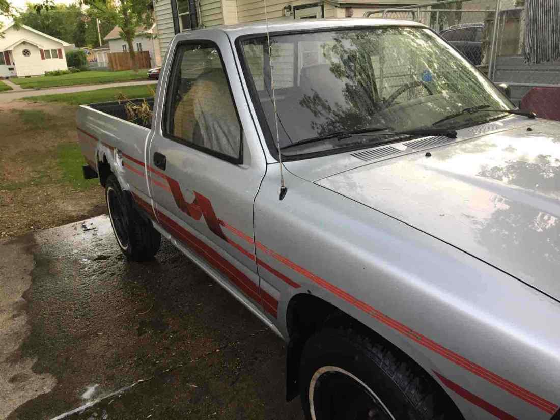 1991 Toyota Pickup 1/2 TON SHORT WHEELBASE - photo 5