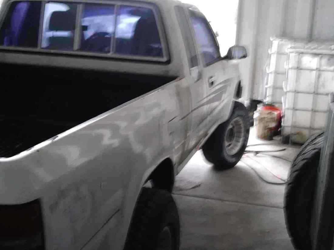 1991 Toyota Pickup 1/2 TON EXTRA LONG WHEELBASE DLX - photo 4