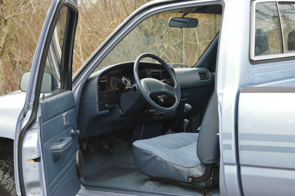 1991 Toyota Pickup ~ 4X4 ~ 115K MILES - photo 13