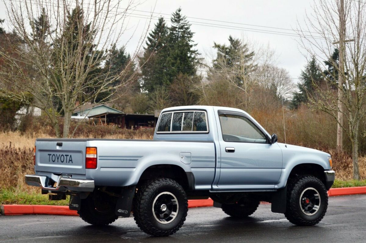 1991 Toyota Pickup ~ 4X4 ~ 115K MILES - photo 8