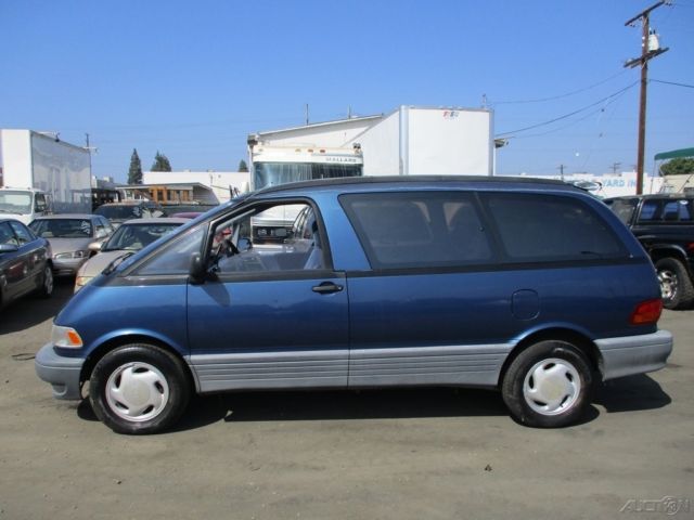 1991 Toyota Previa LE - photo 3