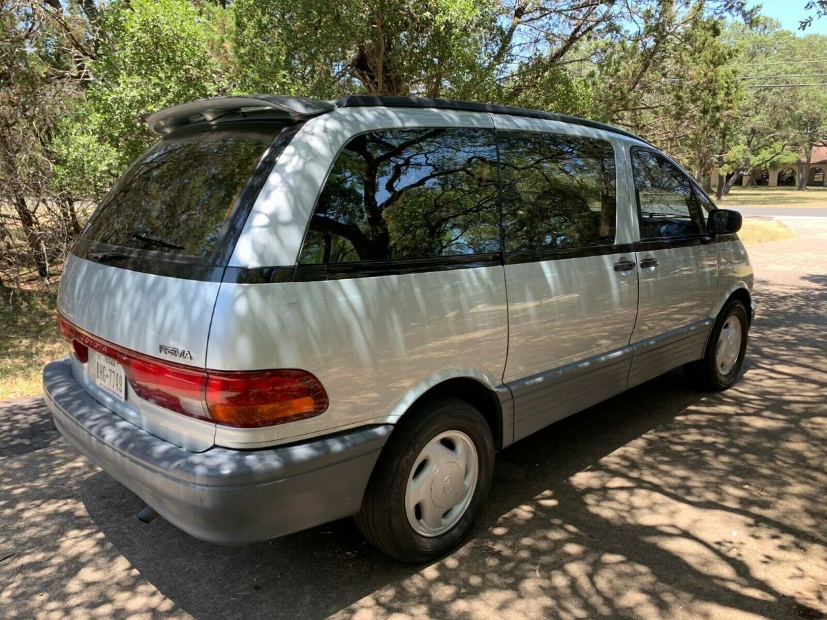 1991 Toyota Previa - photo 6