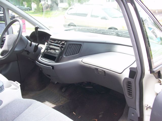 1991 Toyota Previa - photo 11