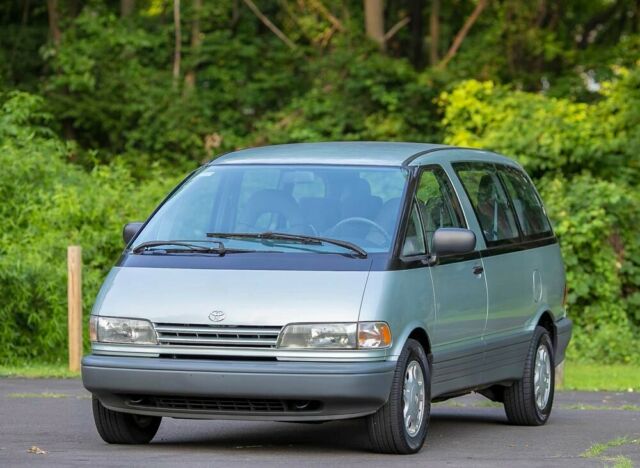 1991 Toyota Previa Super Low 57K Miles 7 Passenger Power Windows CARFAX Garaged! - photo 3