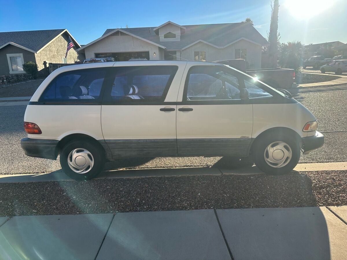 1991 Toyota Previa DLX - photo 4