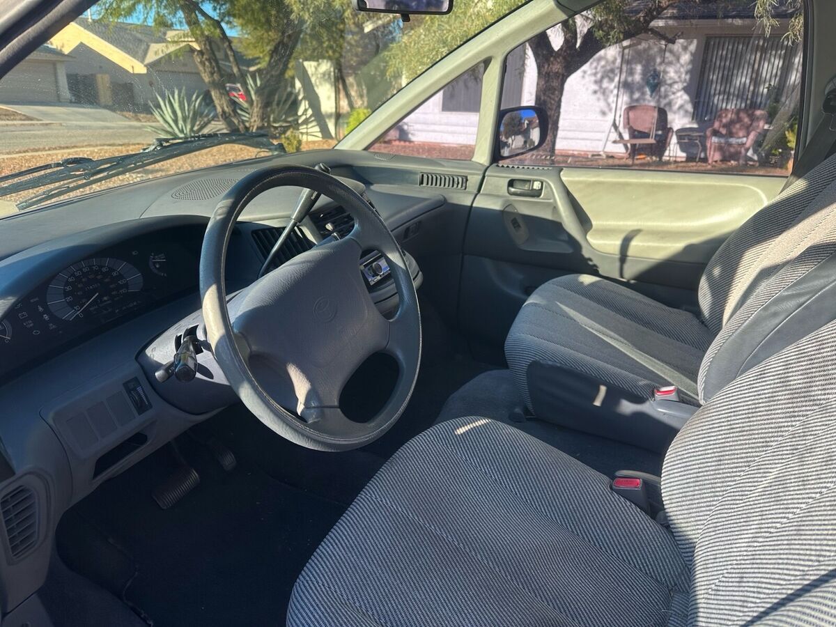 1991 Toyota Previa DLX - photo 7