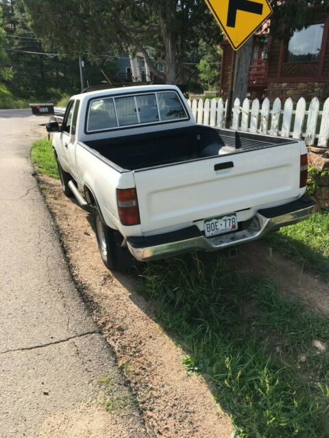 1991 Toyota Pickup SR5 - photo 6