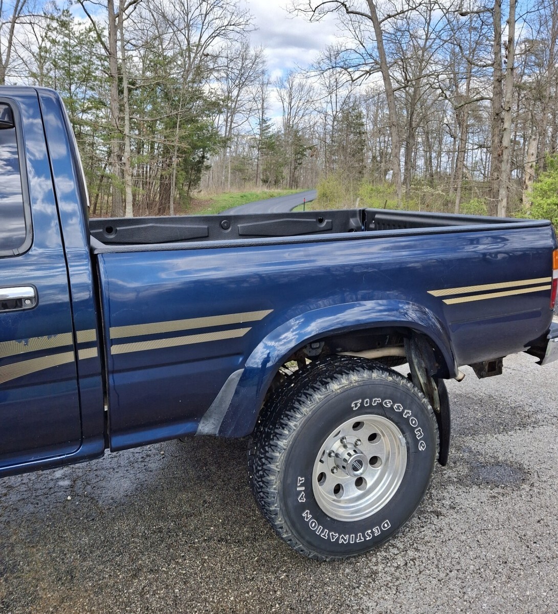 1991 Toyota Tacoma - photo 5