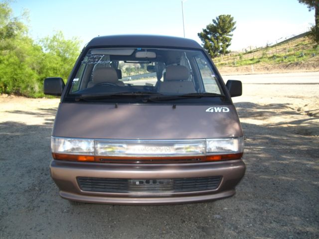 1991 Toyota Townace Van - photo 2