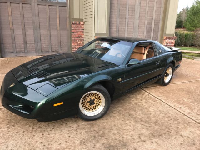 1991 Pontiac Firebird Trans Am GTA