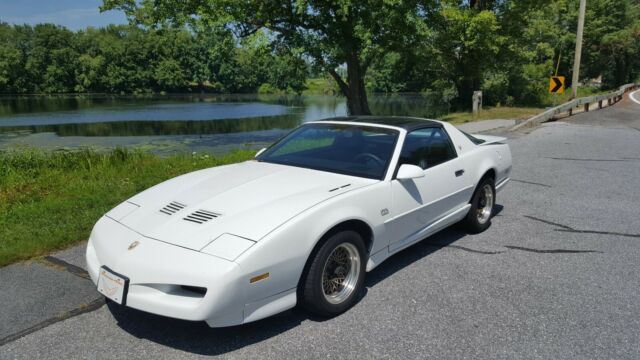 1991 Trans Am GTA WS6 Y84 T tops 305 TPI auto trans 1991 Pontiac Trans Am GTA WS6 Y84