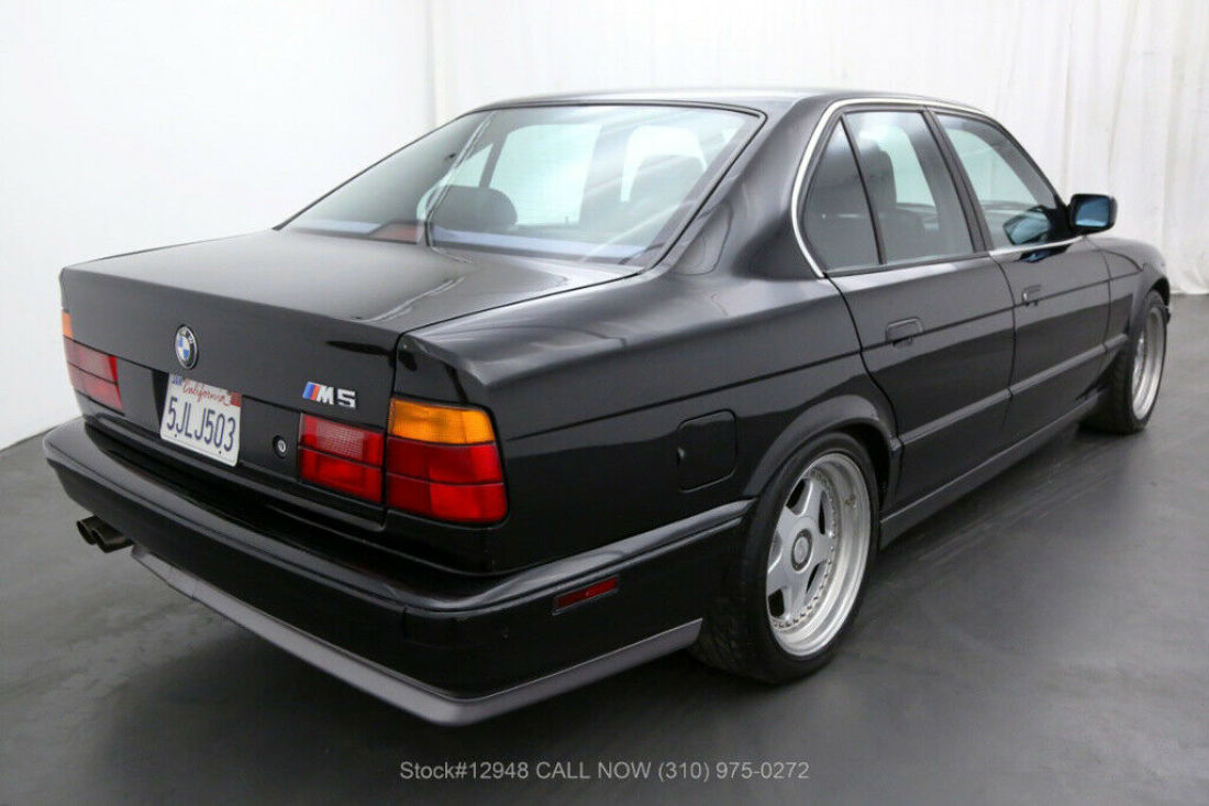 1991 BMW M5 - photo 5