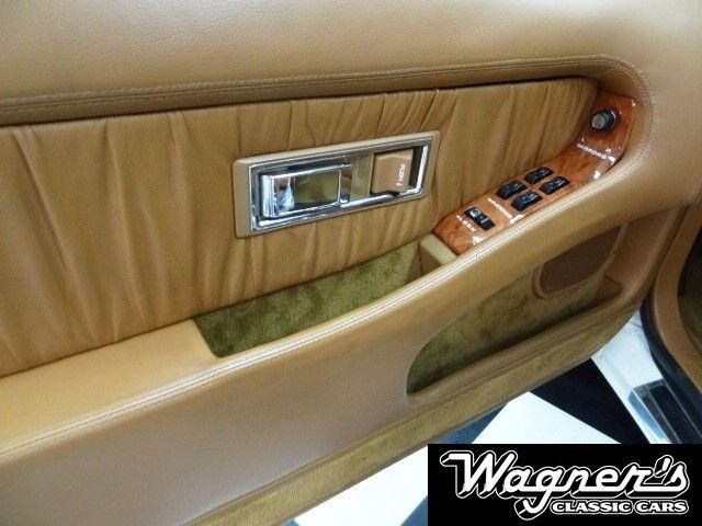 1991 Chrysler Town & Country - photo 12