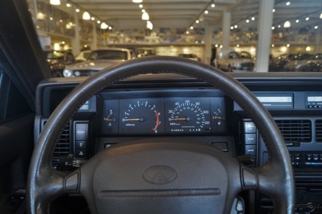 1991 Infiniti M30 - photo 12