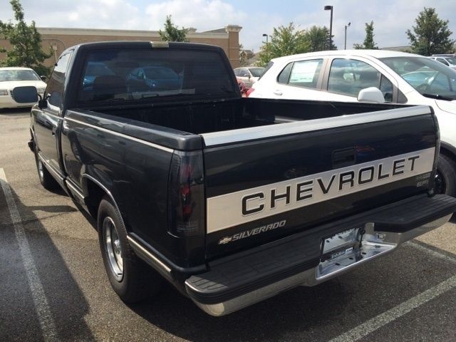 1991 Chevrolet C/K Pickup 1500 - photo 4