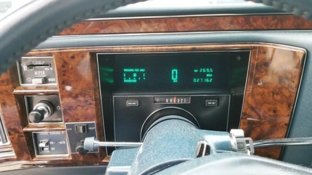 1991 Cadillac Brougham - photo 10