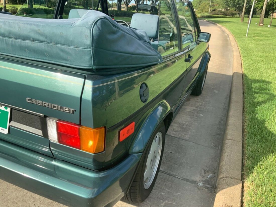 1991 Volkswagen Rabbit Cabriolet Ã‰tienne Aigner Edition - photo 11