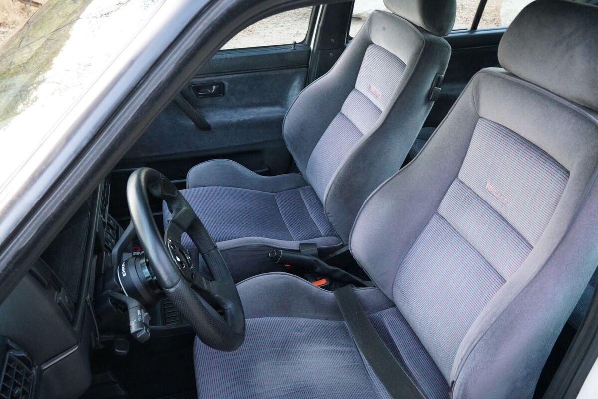 1991 Volkswagen Jetta GLI - photo 13