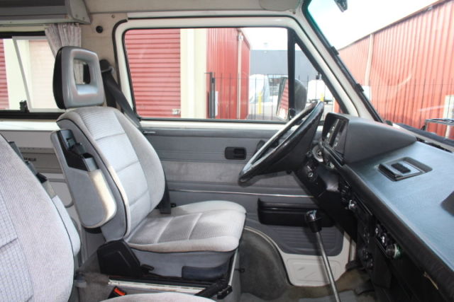 1991 Volkswagen Bus/Vanagon Syncro Westfalia Full Camper Van 3-Door - photo 9