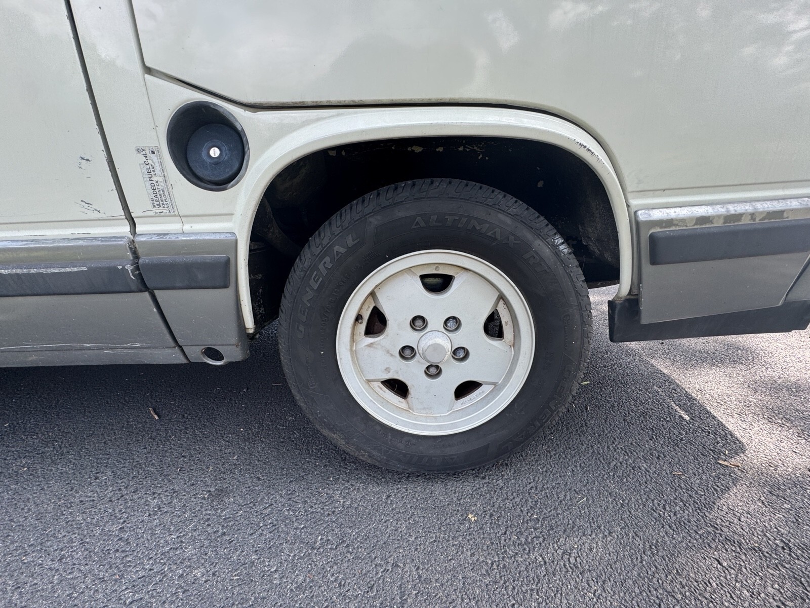 1991 Volkswagen Vanagon BUS 45000 Miles - photo 12