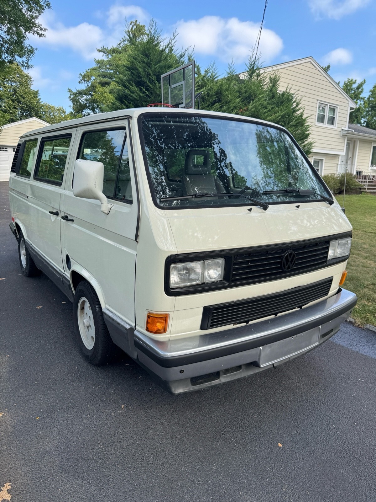 1991 Volkswagen Vanagon BUS 45000 Miles - photo 2