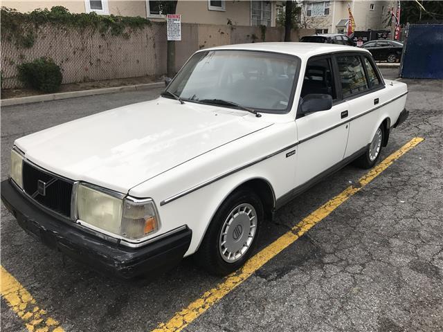 1991 Volvo 240 -- - photo 3