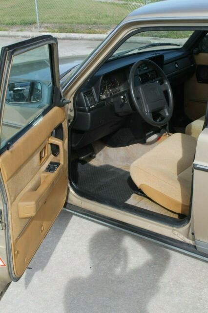1991 Volvo 240 - photo 13