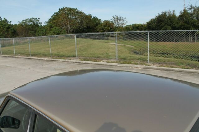 1991 Volvo 240 - photo 9