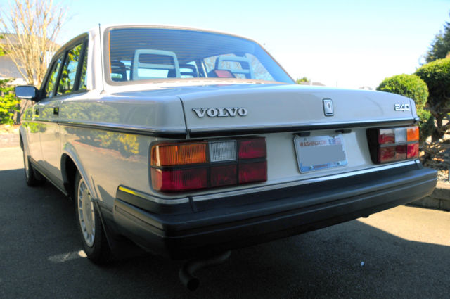 1991 Volvo 240 - photo 8
