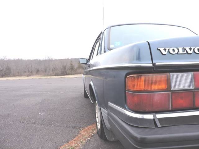 1991 Volvo 240 - photo 10