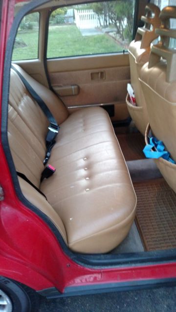 1991 Volvo 240 Base Sedan 4-Door - photo 11