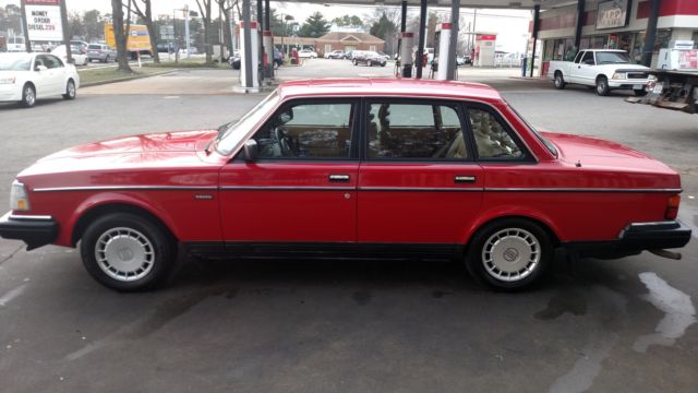 1991 Volvo 240 Base Sedan 4-Door - photo 5