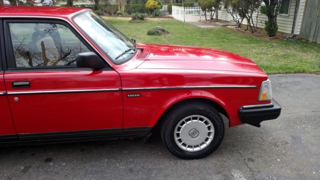 1991 Volvo 240 Base Sedan 4-Door - photo 7