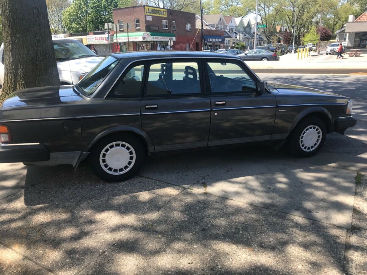 1991 Volvo 240 GL - photo 6