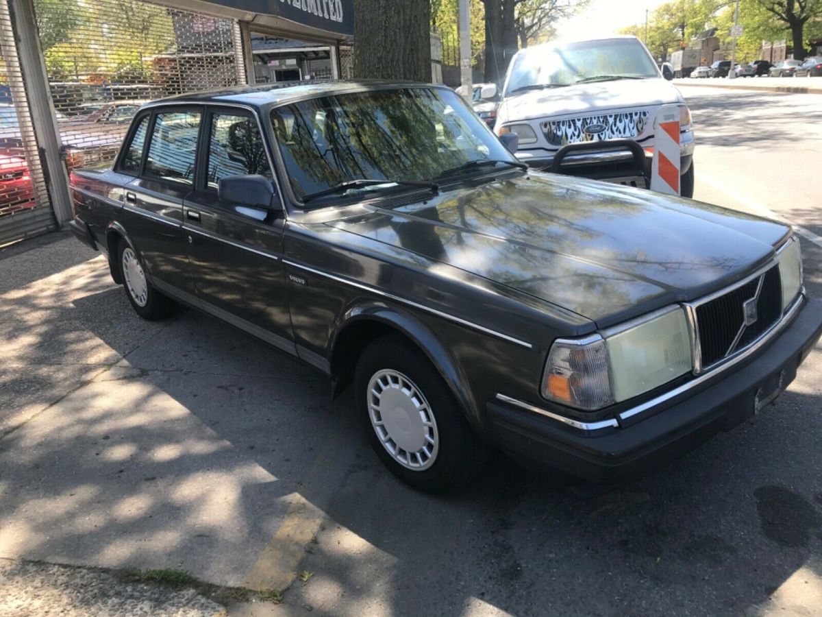 1991 Volvo 240 GL - photo 7