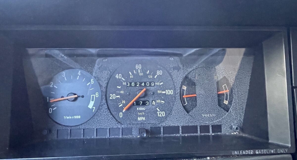 1991 Volvo 240 - photo 13