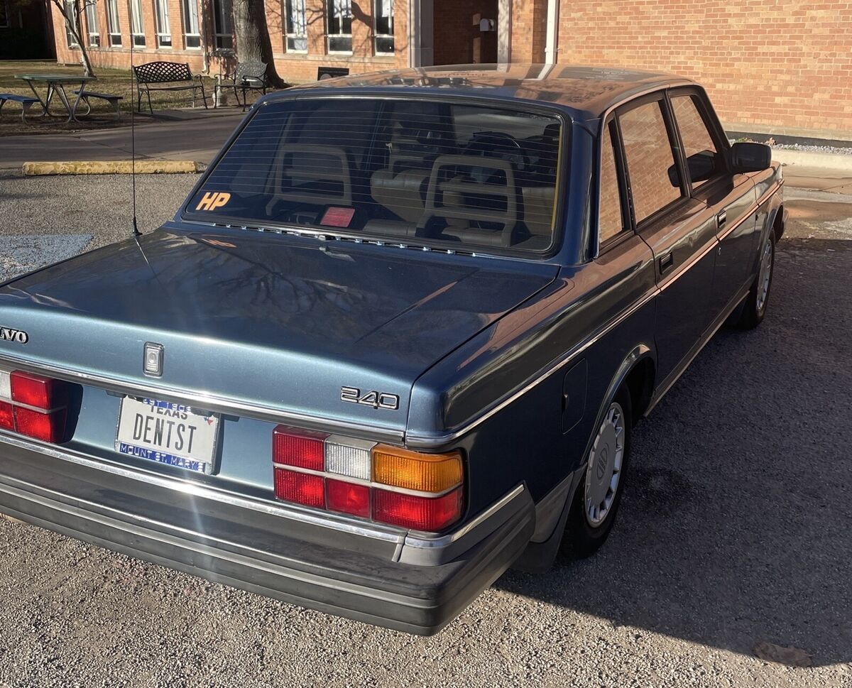 1991 Volvo 240 - photo 5