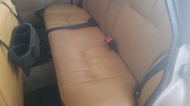 1991 Volvo 240 - photo 11