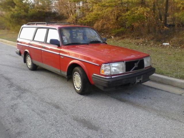 1991 Volvo 240 Wagon 5-Speed Manual 113,000 Original Miles 1991 Volvo 240