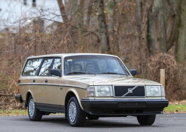1991 Volvo 240 Wagon 5 Speed Manual Rare Reliable Clean CARFAX - photo 4