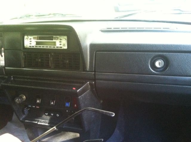 1991 Volvo 240 - photo 11