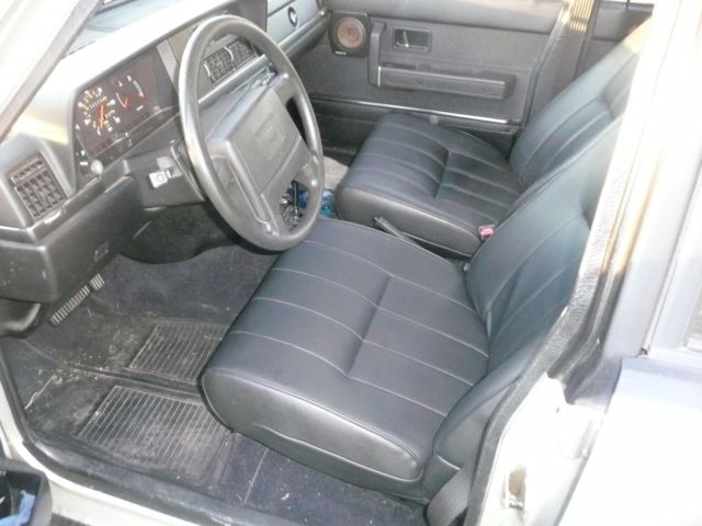 1991 Volvo 240 - photo 10