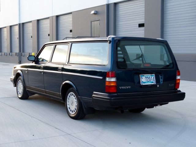 1991 Volvo 240 Base Wagon 4-Door - photo 7