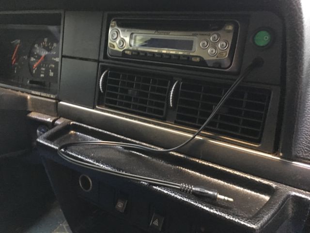 1991 Volvo 240 DL - photo 10
